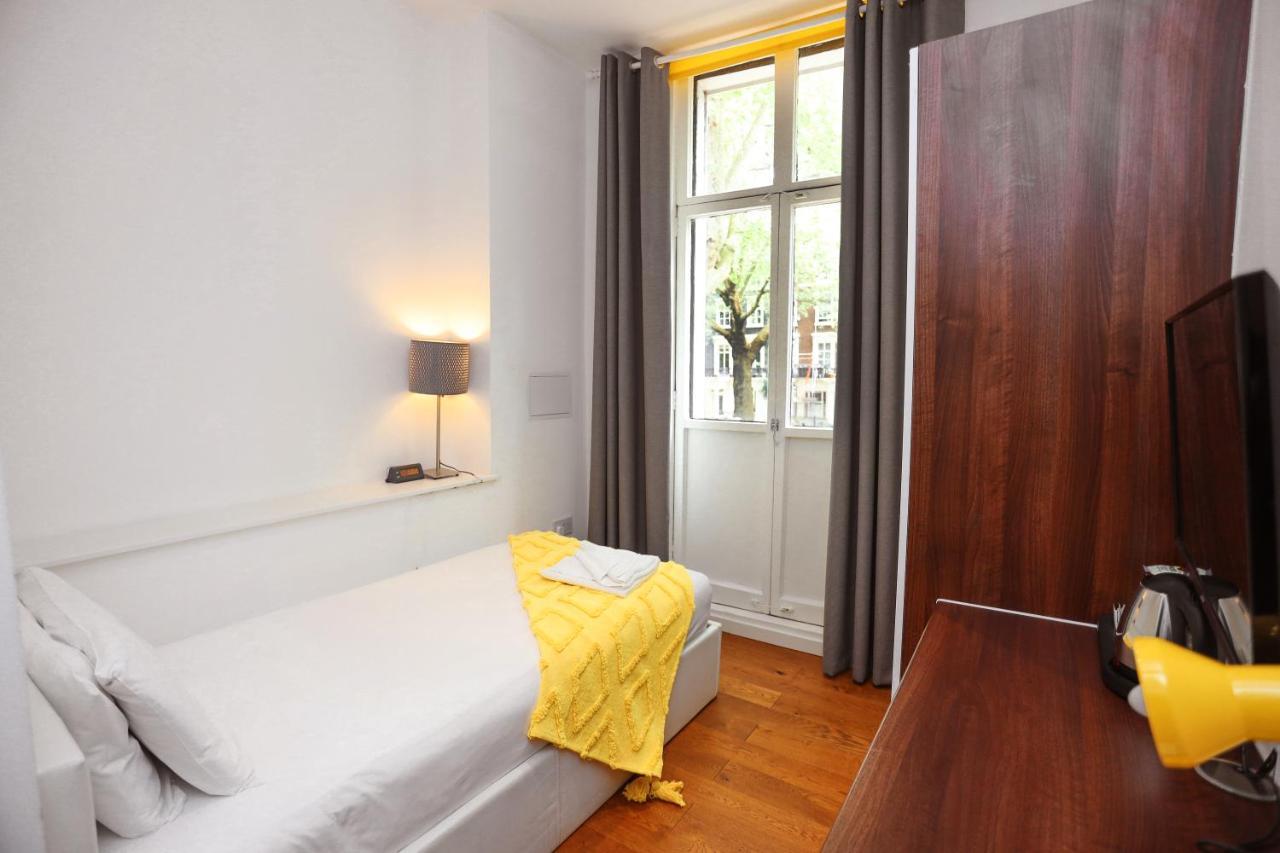 Titiwangsa One Accomodation At Paddington ลอนดอน ภายนอก รูปภาพ